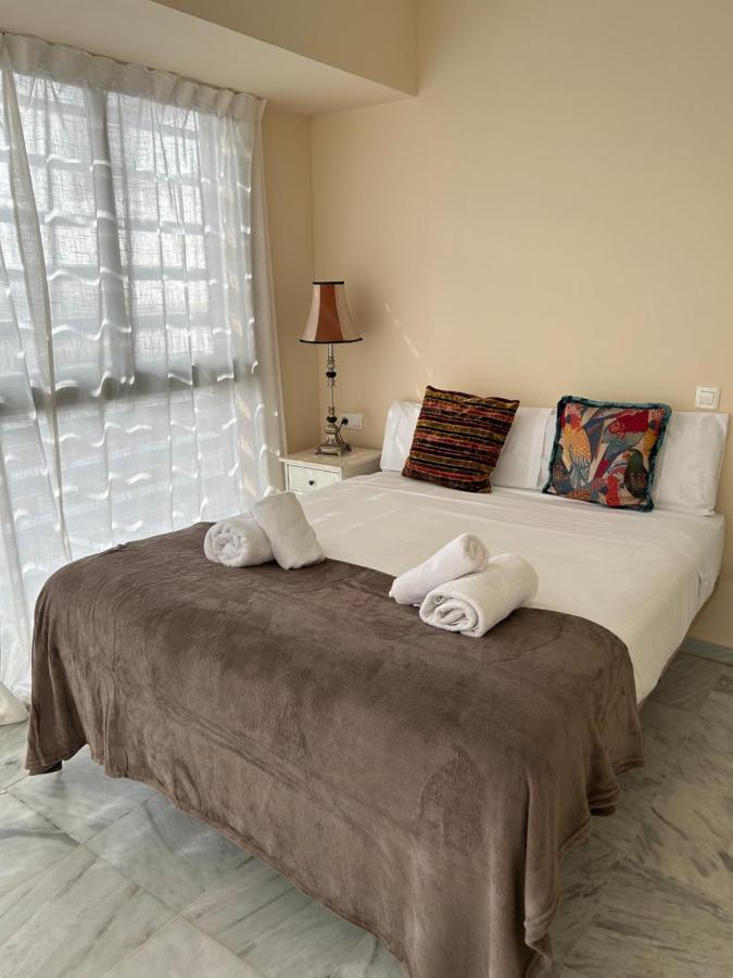 Atico Triana Con Piscina Privada Apartamento Sevilha Exterior foto